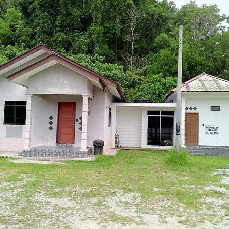 Homestay Idaman B B With 2 Room Aircond 2 Quen Bed And Not Sharing Room -Privacy Kuala Terengganu Exterior foto