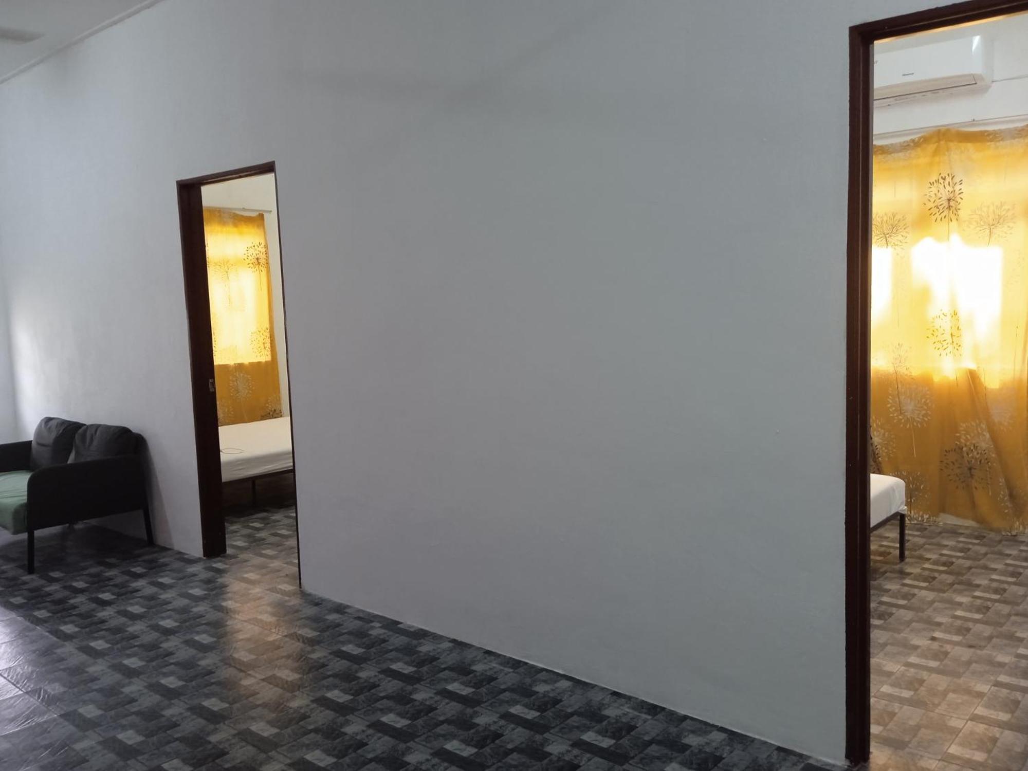 Homestay Idaman B B With 2 Room Aircond 2 Quen Bed And Not Sharing Room -Privacy Kuala Terengganu Exterior foto